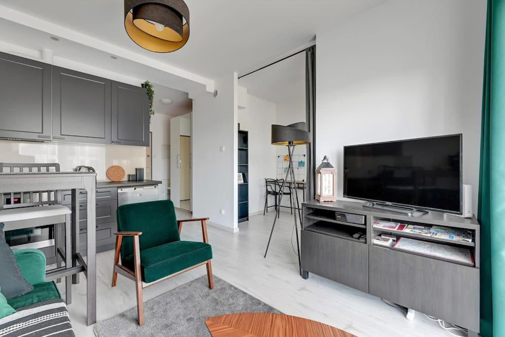 Albatross Tower - Apartament W Centrum Przymorza By Grand Apartments Гданьск Экстерьер фото